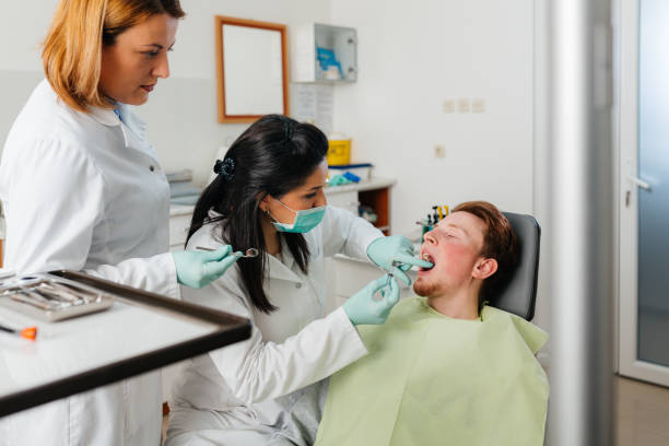 Best Pediatric Emergency Dentist in Ferndale, MI